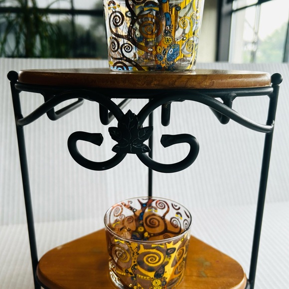 Gustav Klimt Fine Painted Wine Glasses X2 - Picture 5 of 5